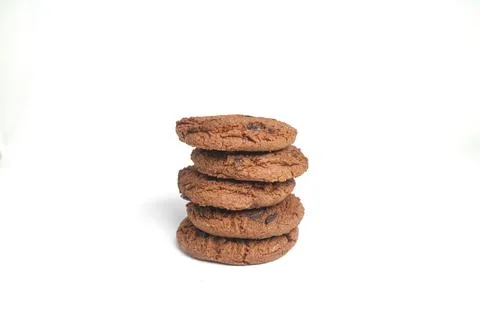 Stacked double choco round cookie biscuit with chocochips. Isolated on whit.. 스톡 사진