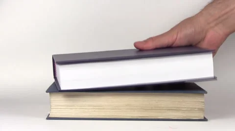 Stacking books and apple V2 - HD 스톡 동영상 5299186