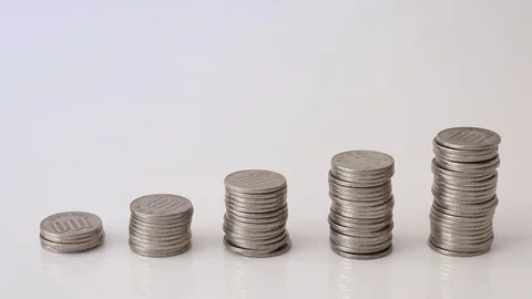 Stacking Coins Video stock 78832167