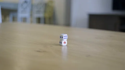 Stacking dice trick. kid playing withe dice 스톡 동영상 128302417