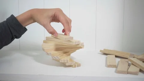 Stacking wooden blocks in a circle Stock-Footage 119607750