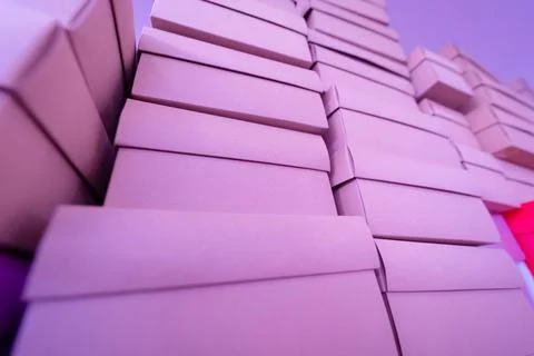 Stacks of colour cardboard boxes in the gift shop Stockfoto's