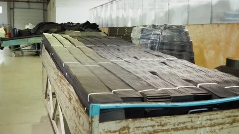 Stacks of geogrid in the plant. Vídeo Stock 84241425