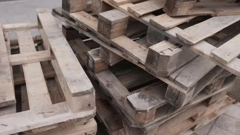 Stacks of wooden pallets Vídeos de archivo 244211066