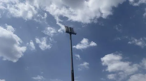 Stadium light pole low angle shot Foto stock
