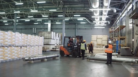 Staff worker control in freezing room or warehouse Video stock 101227273