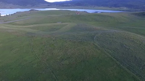 Stagecoach Crossing Field 库存影片 82402379