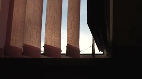 Stagger shutters on the window Vídeo Stock 67454995