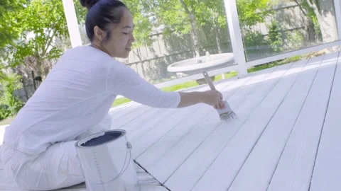Staining Deck Video stock 171287937