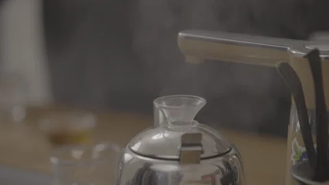 Stainless Tea Kettle And Pouring Spout Close Up Vidéo 346205759