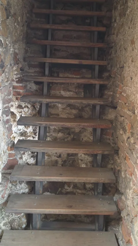 The staircase in the tower Vídeo Stock 332481417