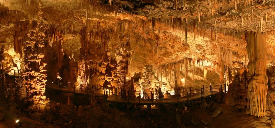 Stalactite cave. Stock-Fotos
