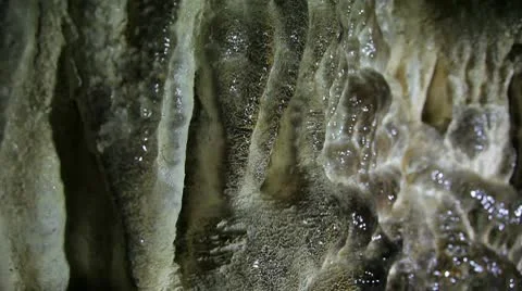 Stalactites in cave Vídeos de archivo 10595149