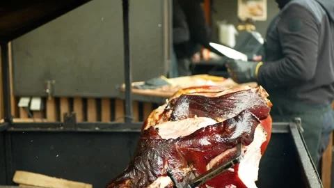 Stall leg pork Prague ham meat food smoked boneless Prazska sunka street 스톡 동영상 341151933