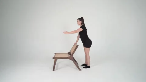 Standing bird-dog Stock Footage 314194491