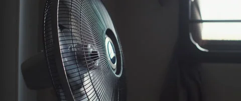 Standing fan moving left and right Video stock 144609970