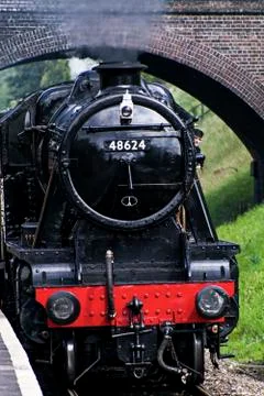 Stanier 8F 2-8-0 freight locomotive 48624 in black livery. Stock Photos