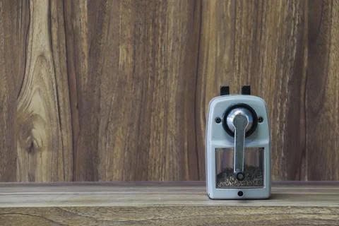 Stapler placed on wooden table with copy space for vintage style wood grain b Foto stock