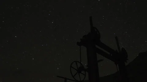 Star Lapse old construction Stock Footage 37749437
