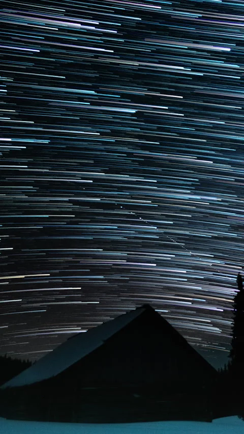 Star trails in the night sky Video stock 284068769
