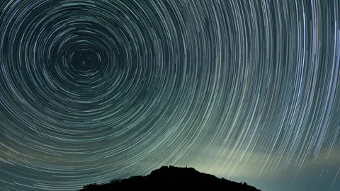 Star Trails Time Lapse 库存影片 333297982
