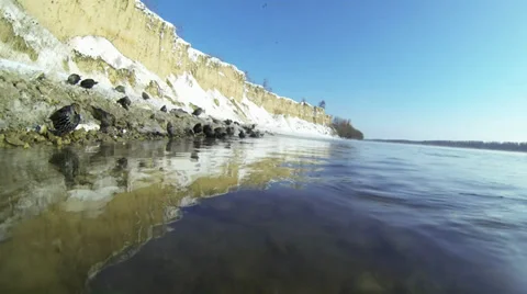 Starlings on the River Video stock 34609453