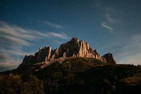 Starry sky on the background of the rocks of the Big Thach Stock Photos