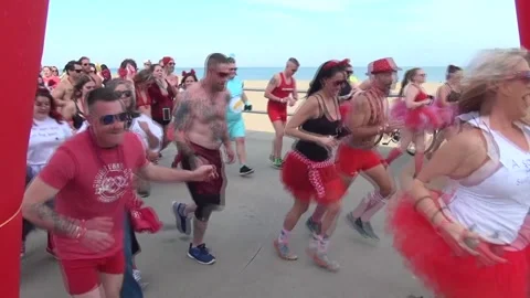 START - CUPID'S UNDIE RUN Video stock 170381638