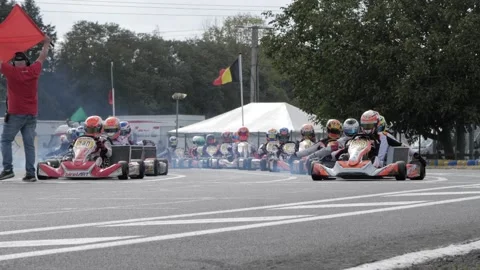 Start karting race Stock-Footage 220922346