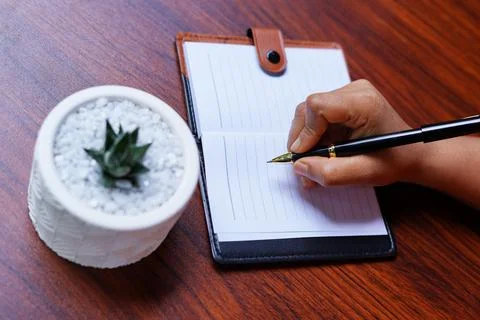 Before start noted down on notebook. image 스톡 사진