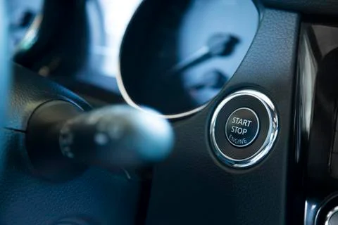 Start stop engine button in the car Foto stock