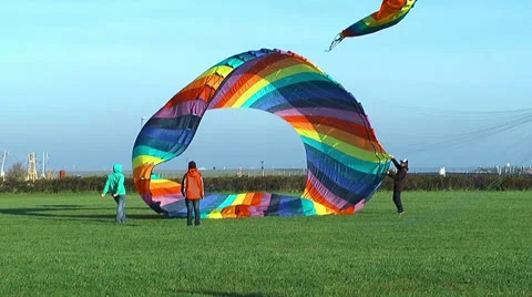 Starting a big kite Stock Footage 25056412