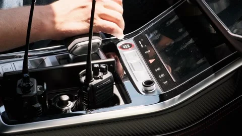 Starting car engine. Track into the button. Finger press the button to start the Vidéo 157526848