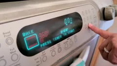 Set 30 Minute Timer on Oven, Stock Video