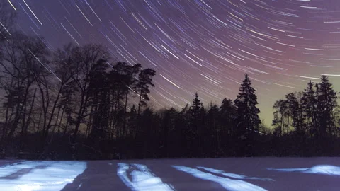 Startrail timelapse landscape with winter landscape. 4k night landscape. Stock Footage 327808438