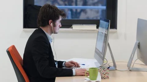 Startup business, software developer working on desktop computer Stockfoto's