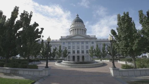State Capitol Building Water 库存影片 128987504
