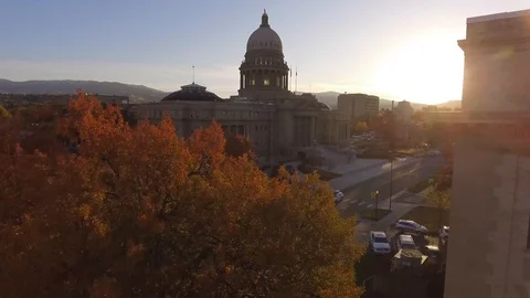 State Capitol Reveal 스톡 동영상 99003330