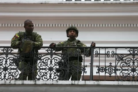 State of exception in three provinces affected by unemployment in Ecuador, Quito Stock Photos