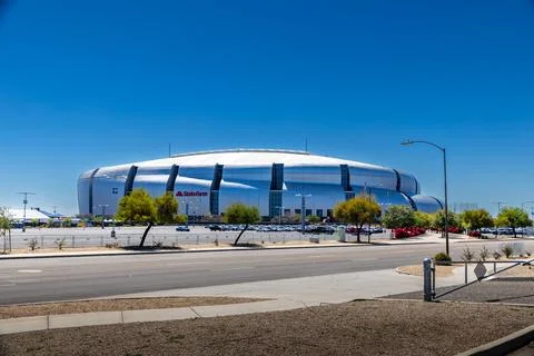 State Farm Stadium is a multi-purpose stadium in Glendale, Arizona, west of.. Stock Photos