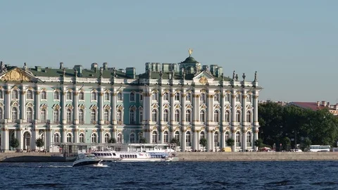 State Hermitage and the Neva river in the summer sunny day, Close up Видео 84131219