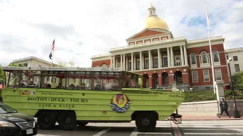 STATE HOUSE DUCKBOAT Stock Footage 178609069