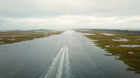 State Park Boat Basin, Robert Moses Crossway Harbor, Robbins Rest, New York Video stock 99121149