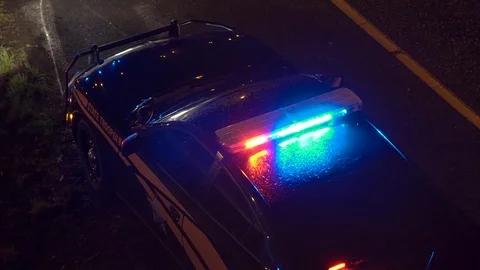 State Trooper parked, Responding To a Crash On The Freeway Vidéo 73855196