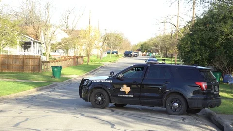State trooper patrol blocking crime scene in Texas Stock Footage 88597581