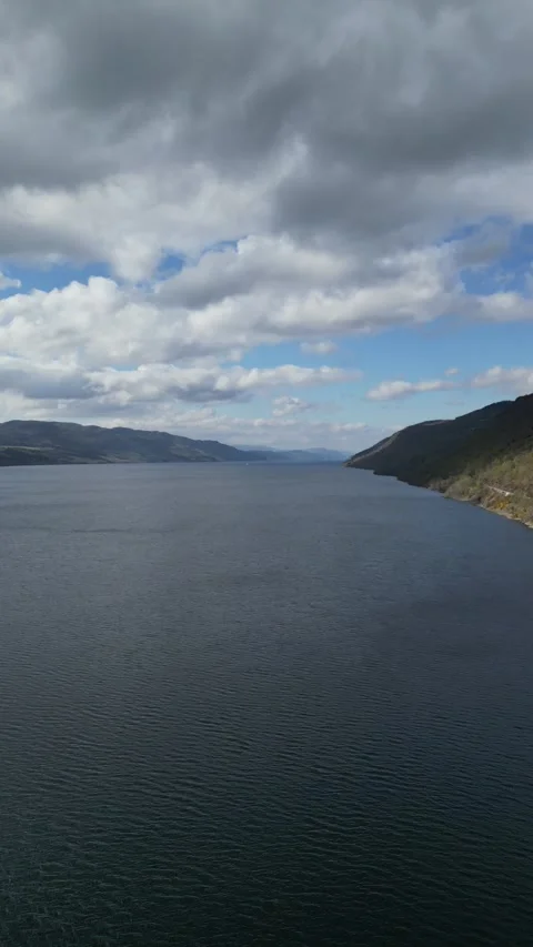 Static calm lake landscape Stock Footage 334383703