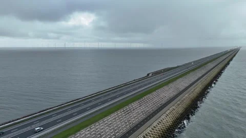 Static dusk view of dam lights and turbines in clouds Stock-Footage 331838289