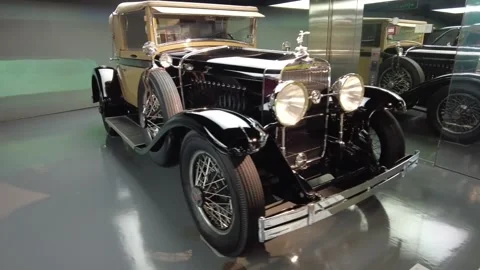 Static medium shot of 1927 Cadillac LaSalle vintage American luxury automobile Stock Footage 338285664