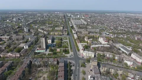 Static panorama of Mariupol from above View of the central passage Video stock 239101589