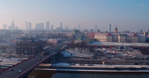 Static shot from the drone, which floats above the bridge and the Vistula. Stock-Footage 112145709